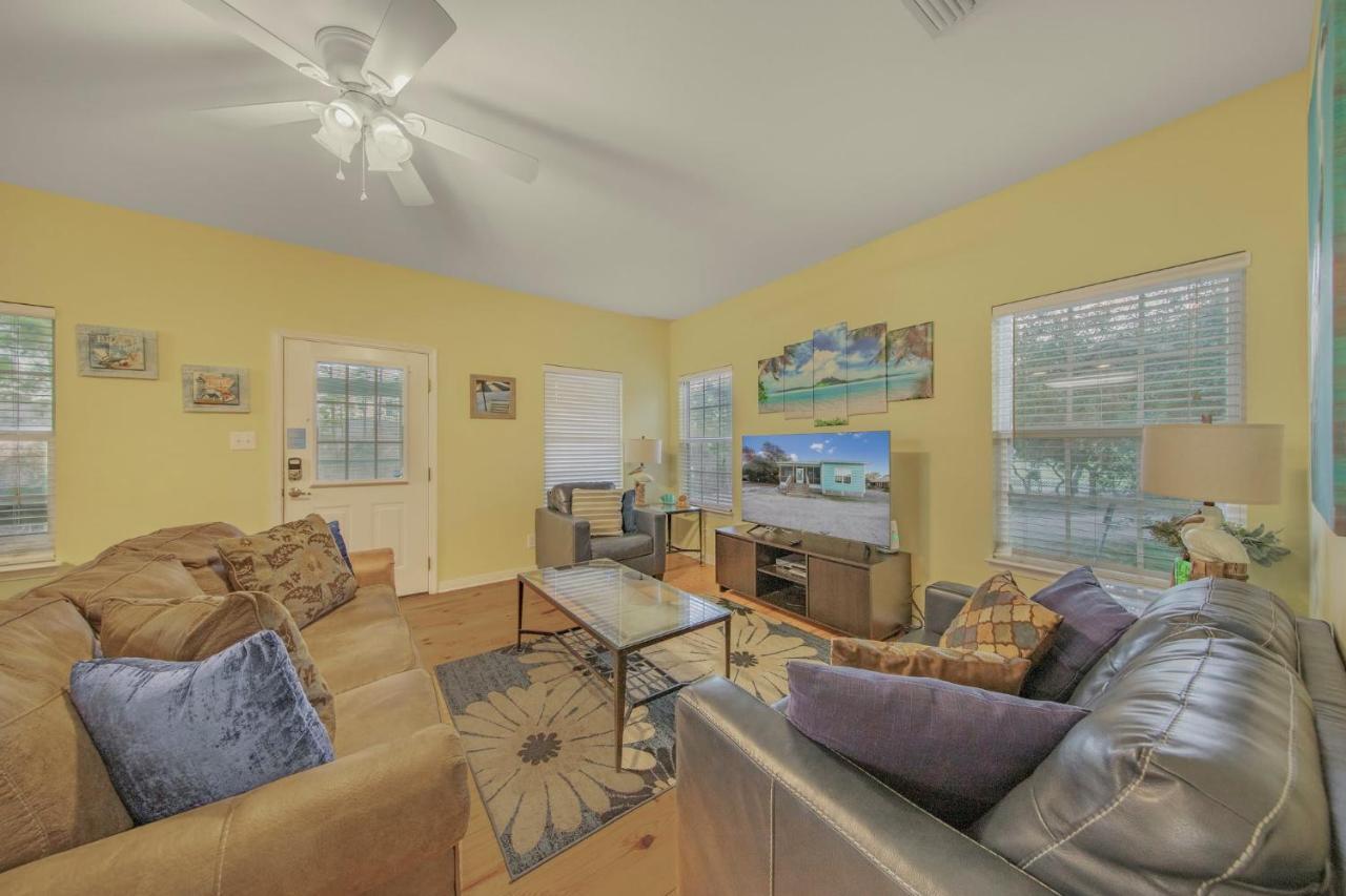 Peaceful Cottage In Fort Morgan Pool And Hot Tubガルフ・ショアーズ エクステリア 写真